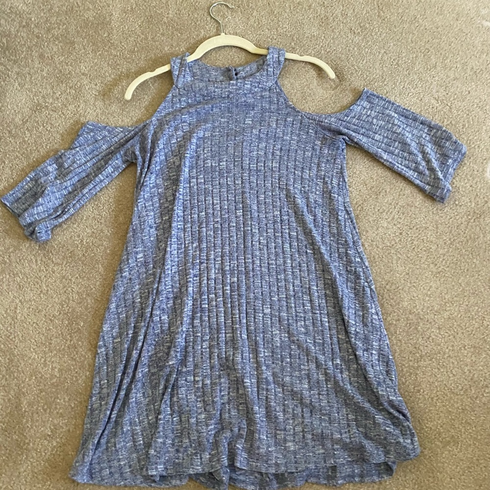 💛 off the shoulder blue short sleeve dress